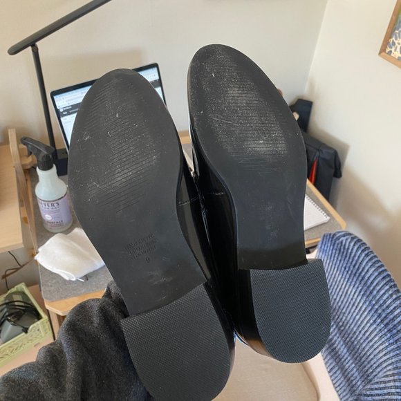 Intentionally Blank Neighbor Loafer - Picture 4 of 5